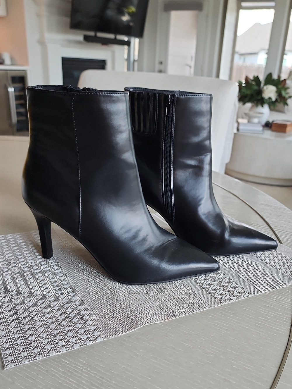 Lane Bryant Black Pointed-Toe Stiletto Ankle Boots 9 Wide